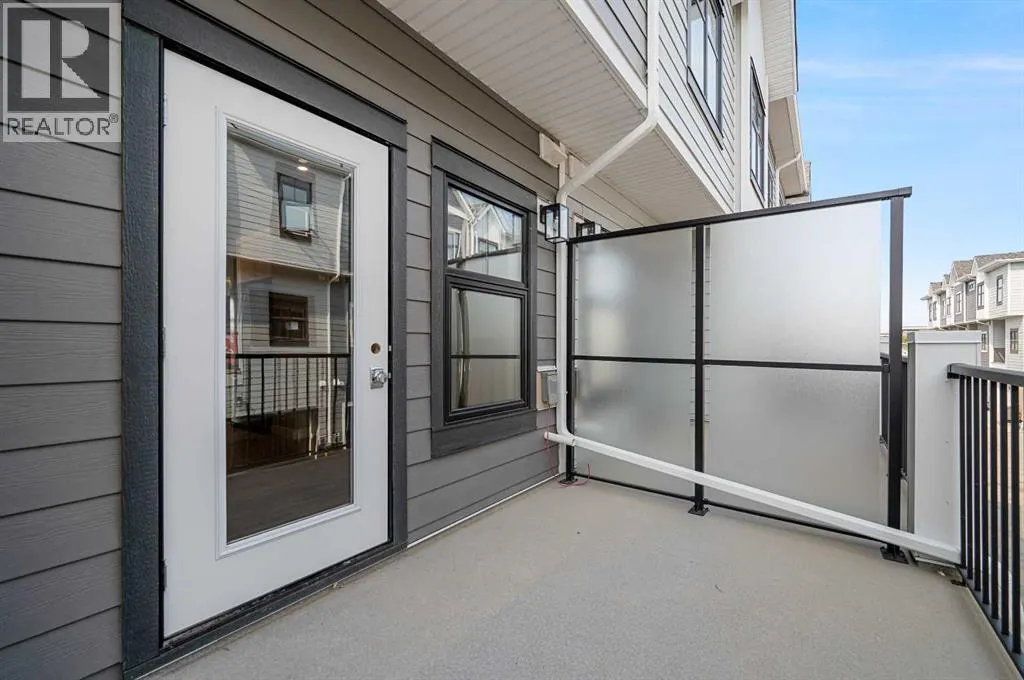 607 Mahogany Road SE
