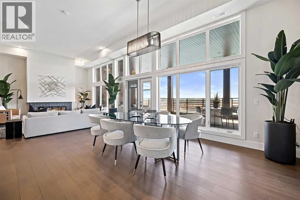 302, 170 Marina Cove SE