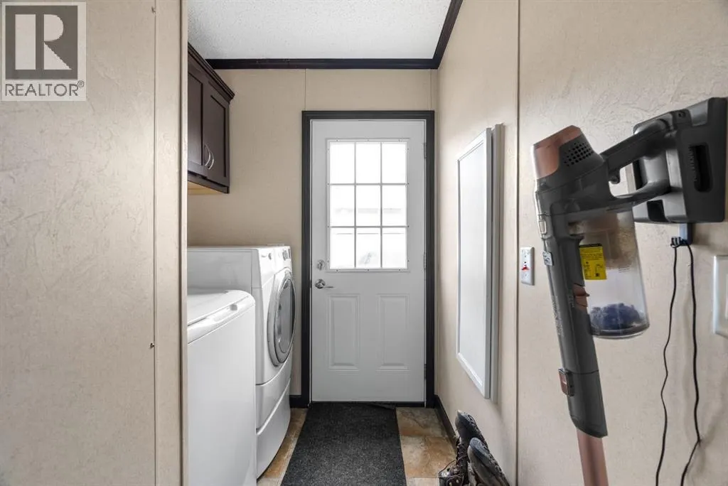 360 GRENFELL Crescent