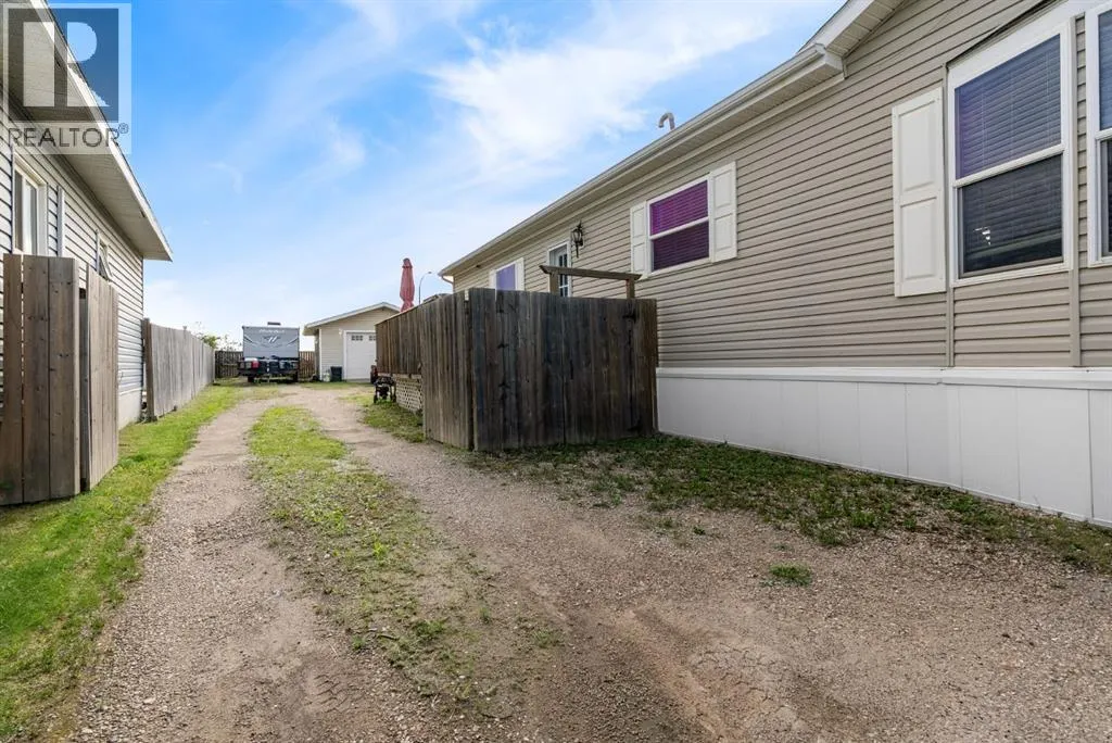 360 GRENFELL Crescent