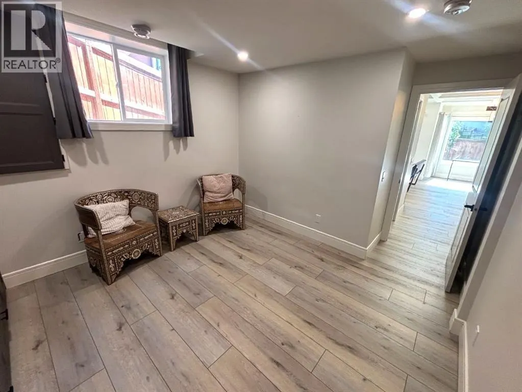 513 Sierra Madre Court SW
