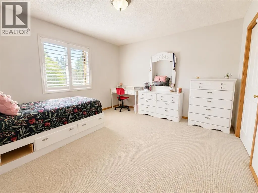 513 Sierra Madre Court SW