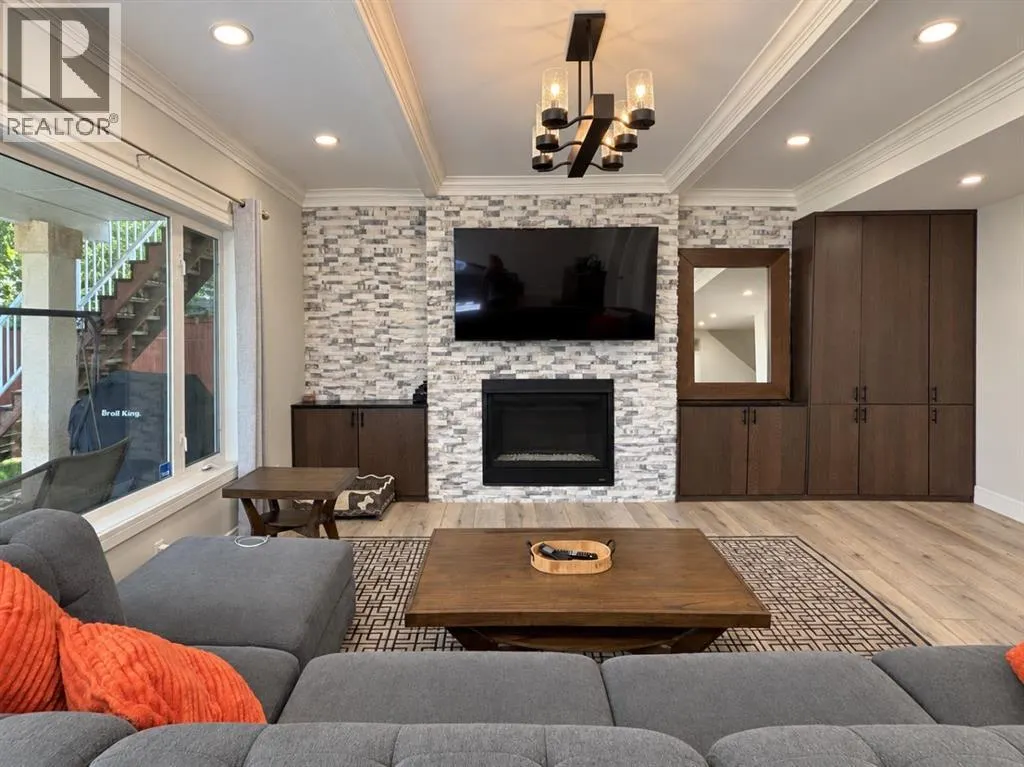 513 Sierra Madre Court SW
