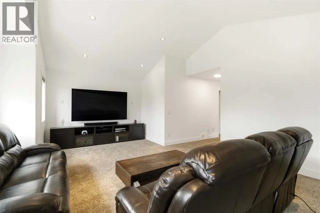 100 Dakin Drive