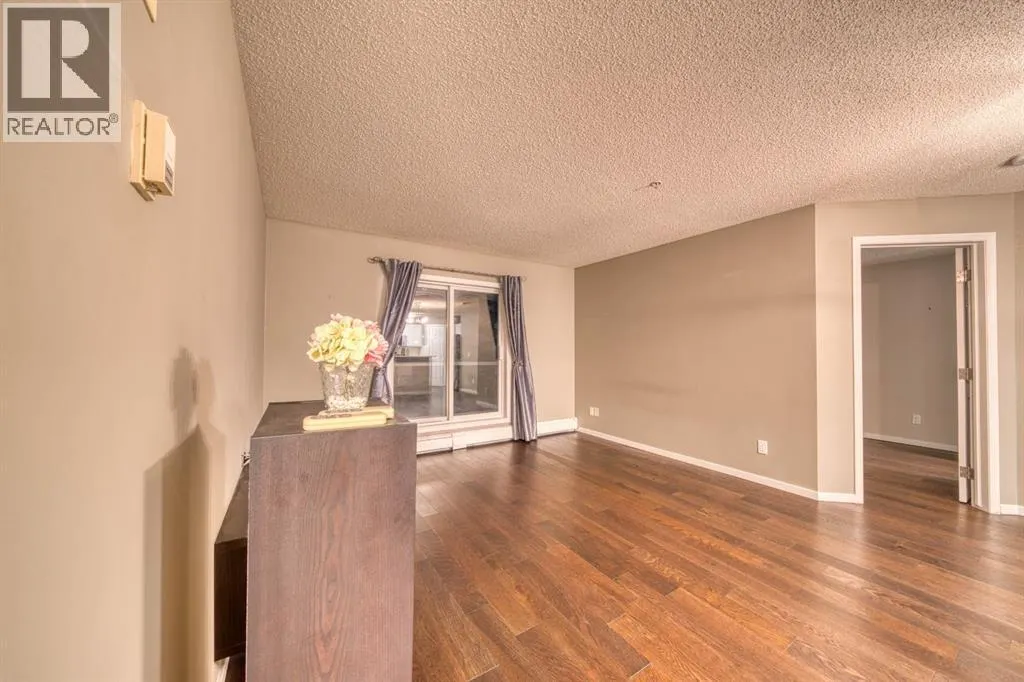 305, 290 Shawville Way SE