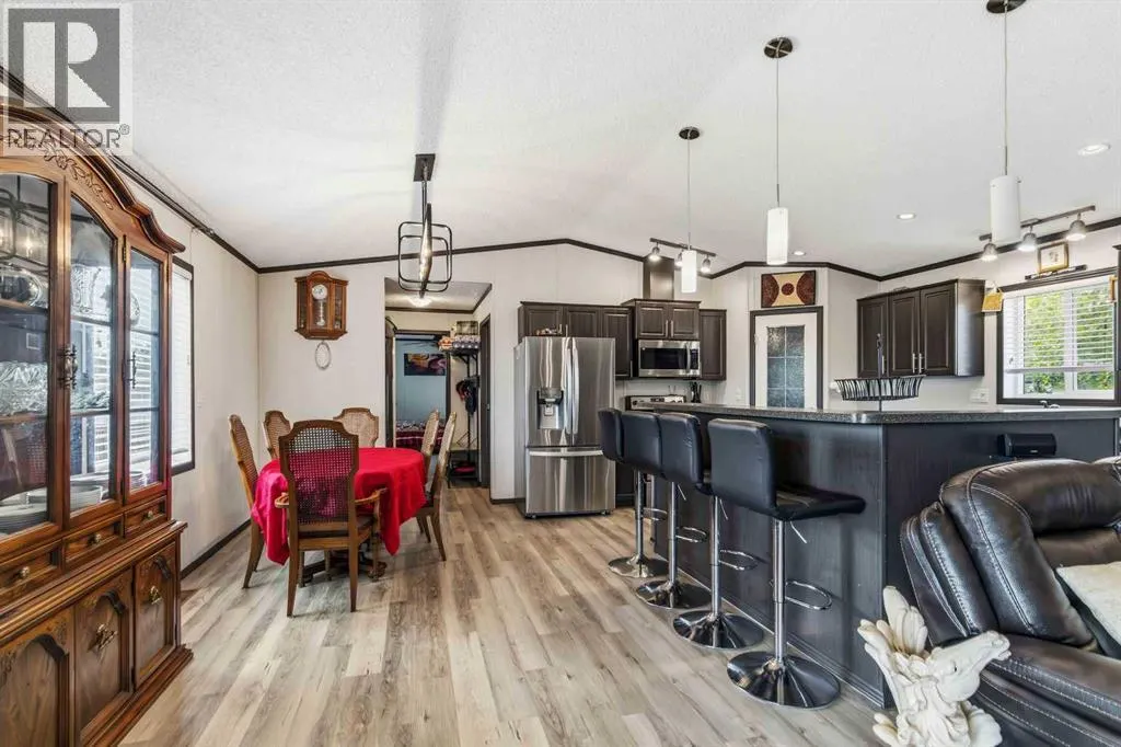 185 Grey Crescent
