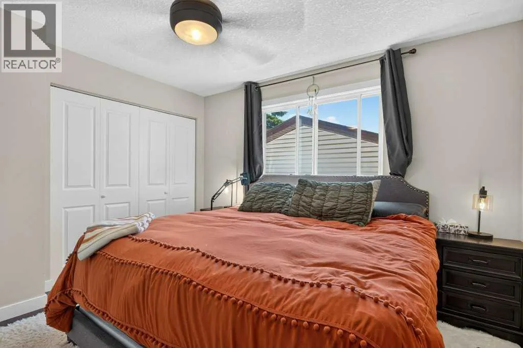 20 McKinley Road SE