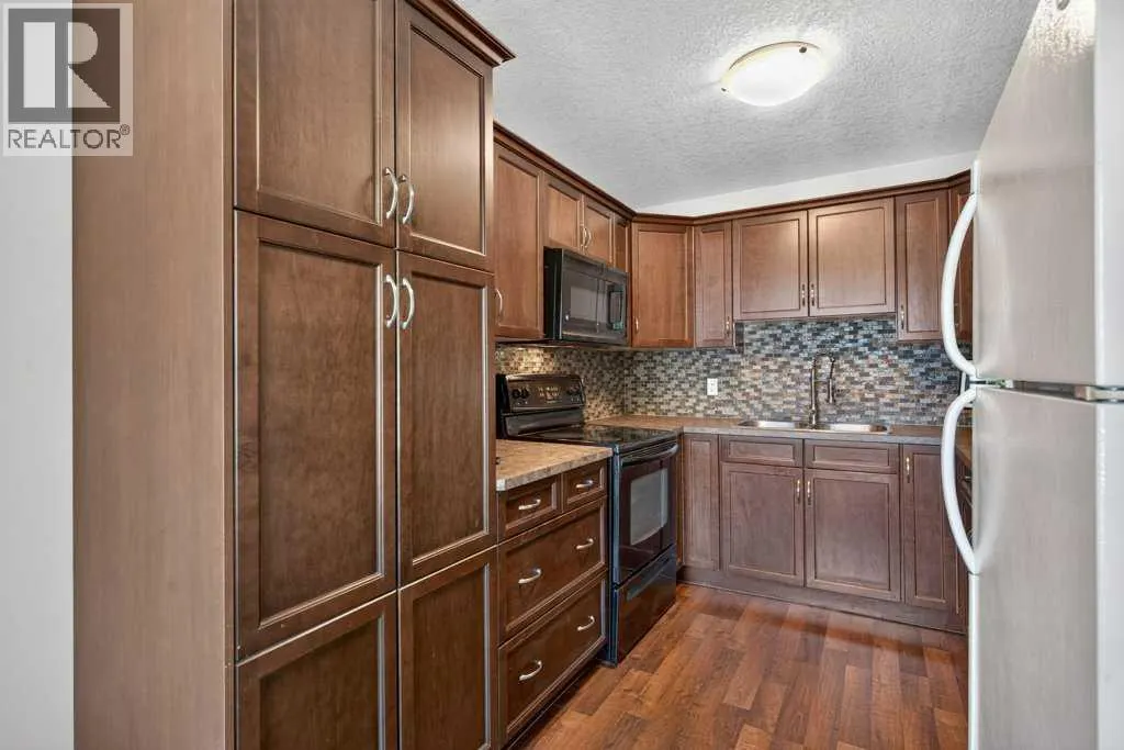 20 McKinley Road SE