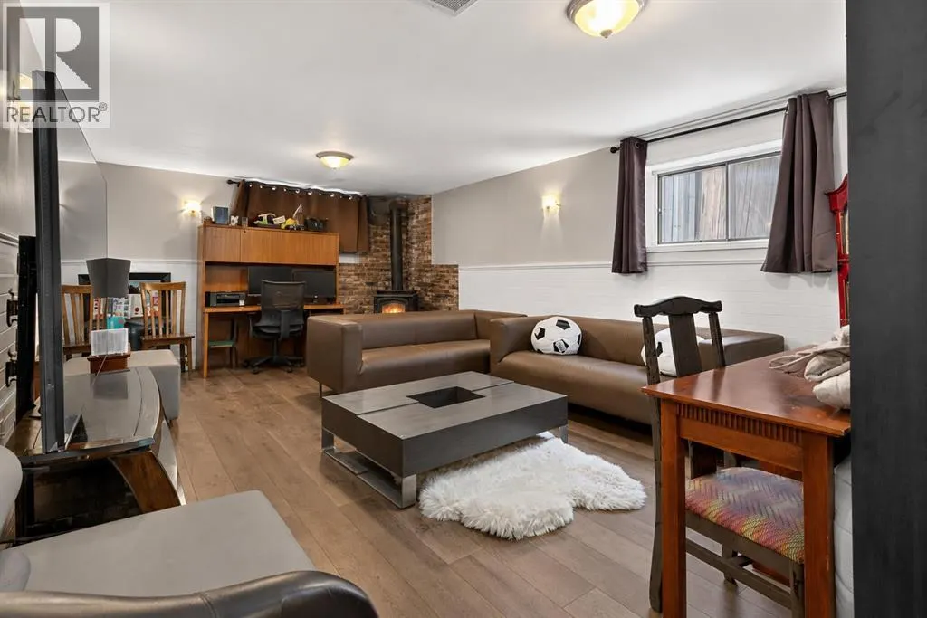 20 McKinley Road SE