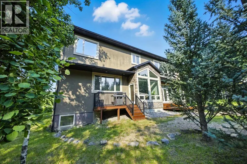 62 Posthill Drive SW