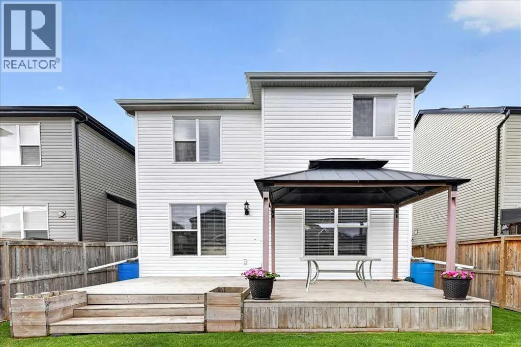 18 Copperstone Drive SE