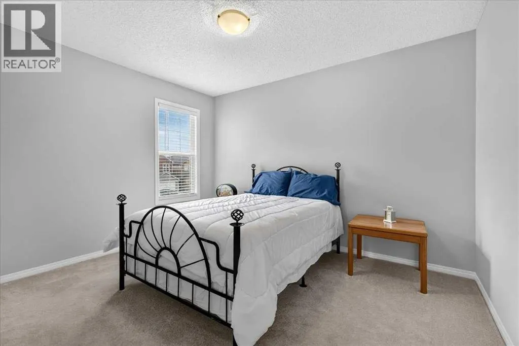18 Copperstone Drive SE
