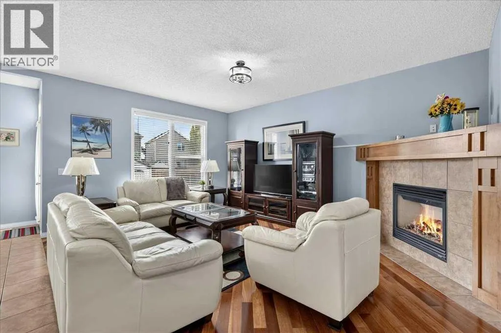 18 Copperstone Drive SE