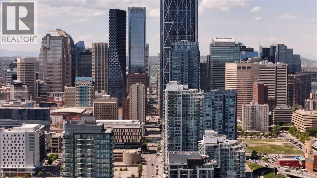 806, 118 Waterfront Court SW