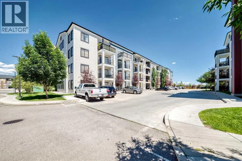 4207, 215 Legacy Boulevard SE