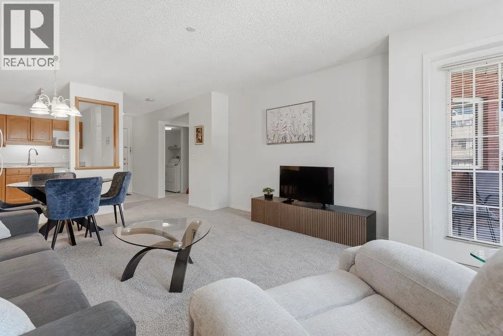 1210, 1210 Sienna Park Green SW