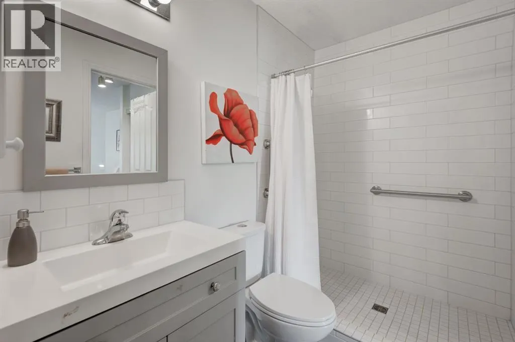 1114, 1818 Simcoe Boulevard SW