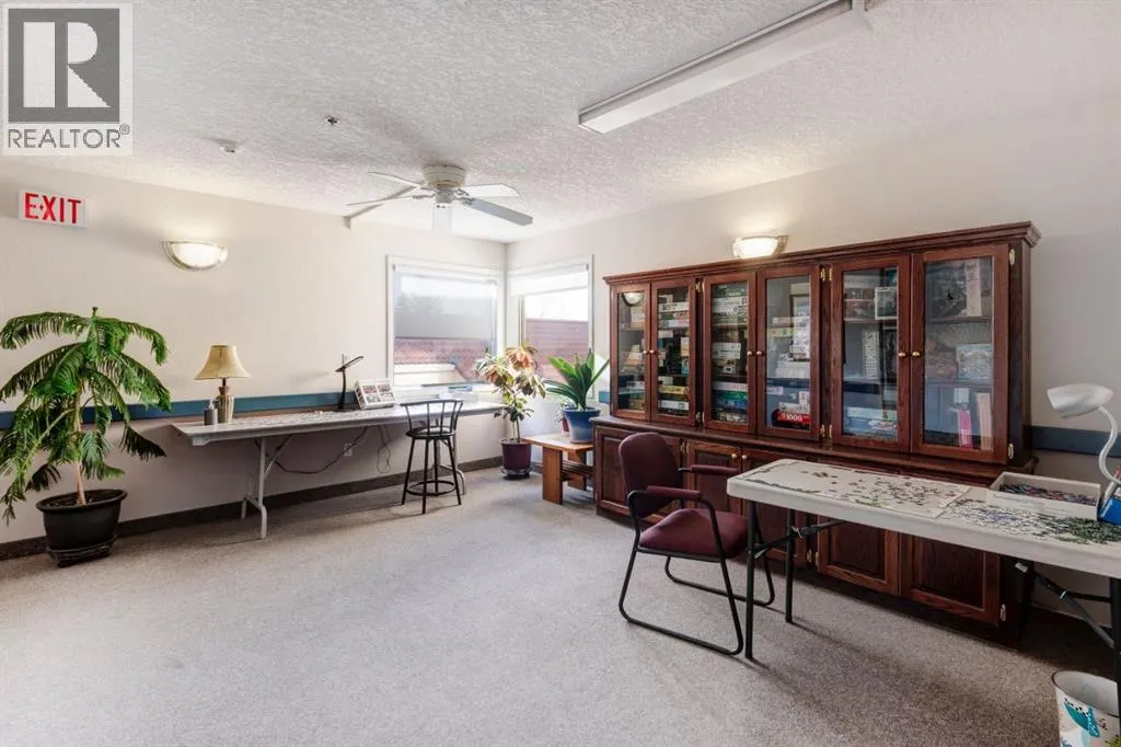 1114, 1818 Simcoe Boulevard SW