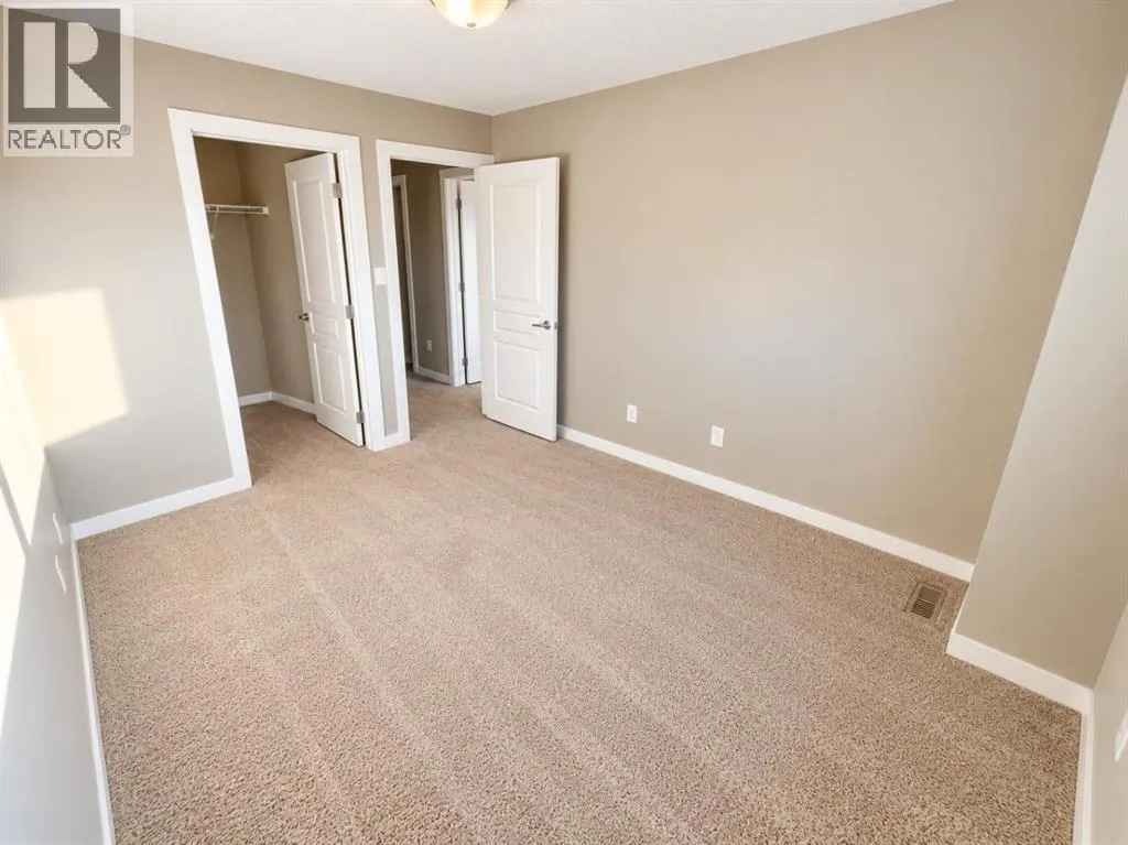 7, 205 Silkstone Road W