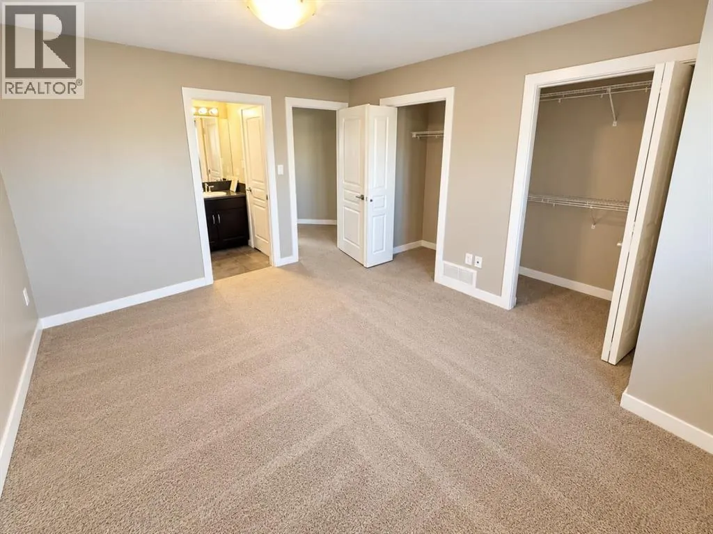 7, 205 Silkstone Road W