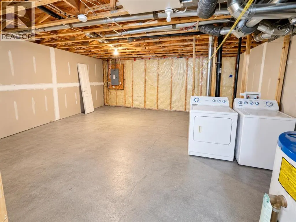 7, 205 Silkstone Road W