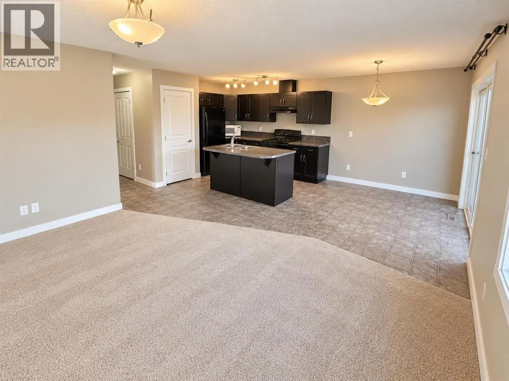 7, 205 Silkstone Road W