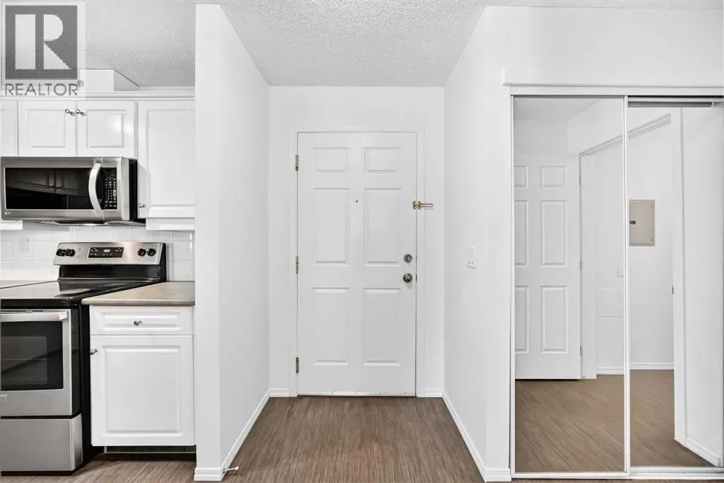 209, 260 Shawville Way SE