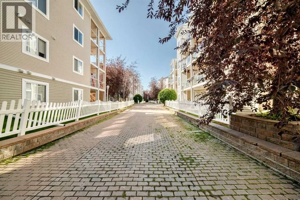 209, 260 Shawville Way SE