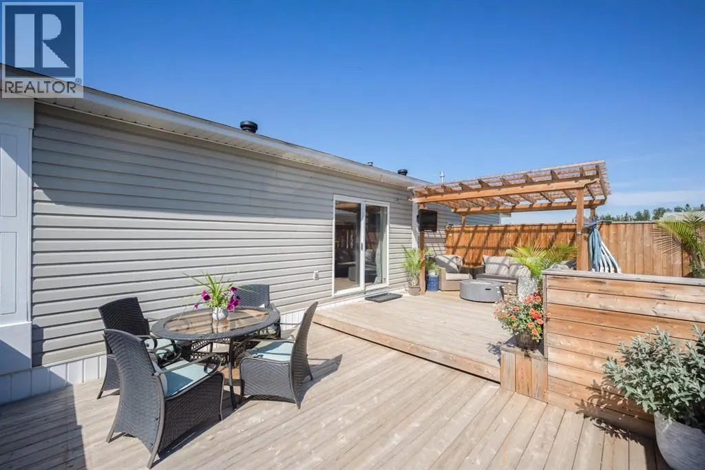 240 Grandview Crescent