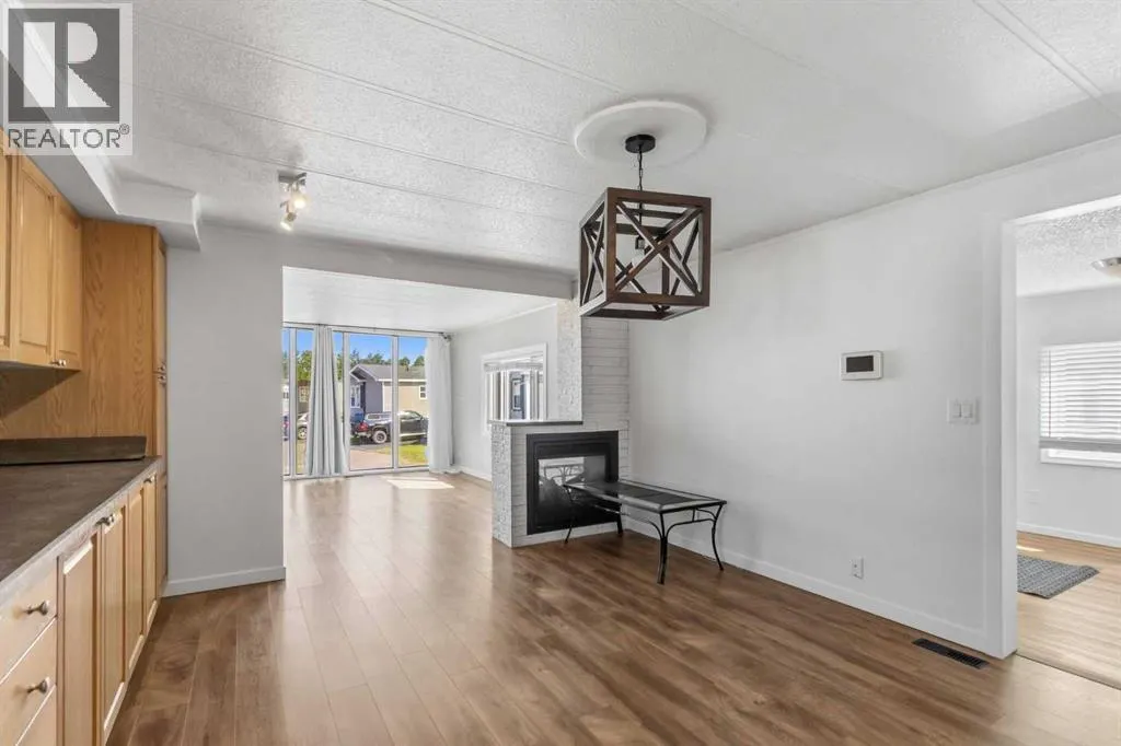 240 Grandview Crescent