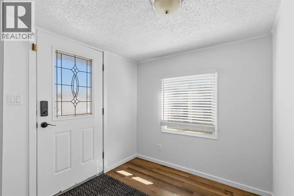 240 Grandview Crescent