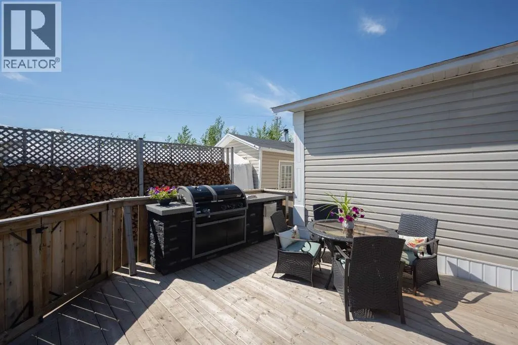 240 Grandview Crescent