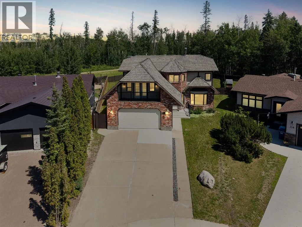 118 Dickins Close