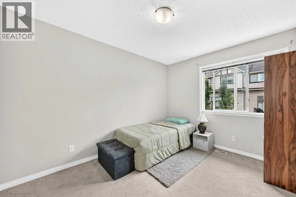 53 Everhollow Park SW