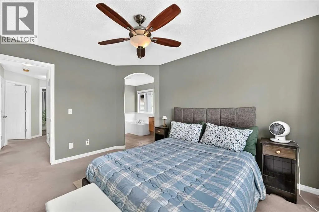 53 Everhollow Park SW