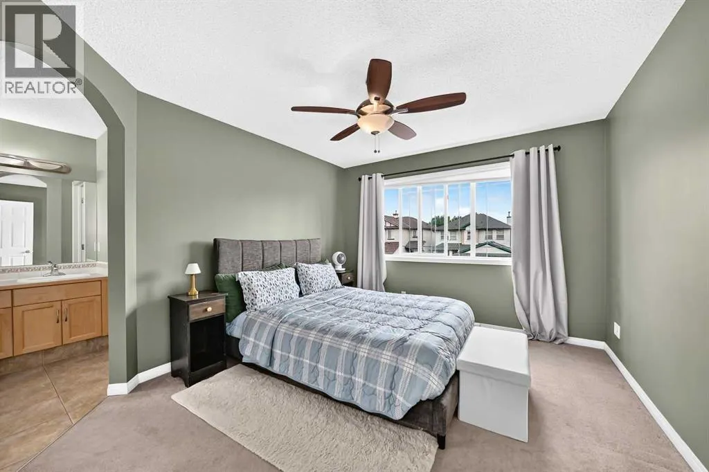 53 Everhollow Park SW