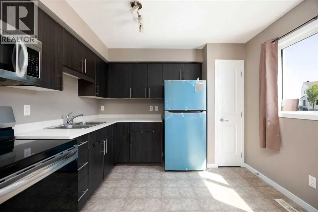 39, 711 Beacon Hill Drive
