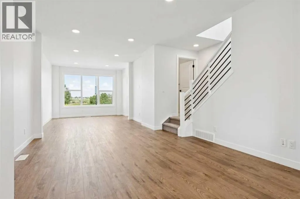 49 Silverton Glen Way SW