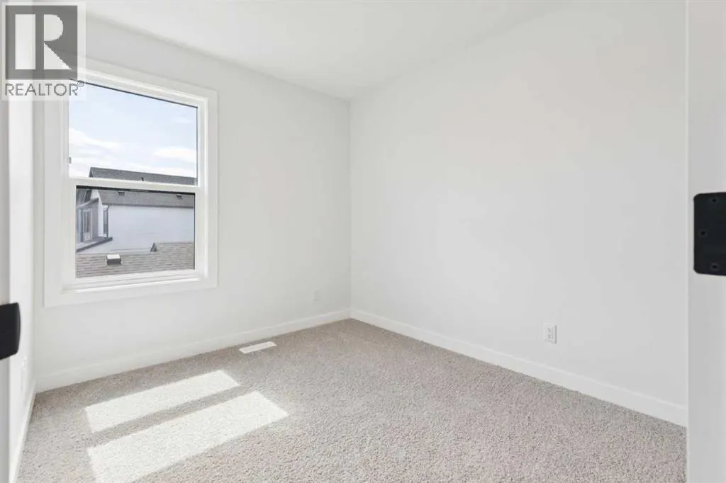 49 Silverton Glen Way SW