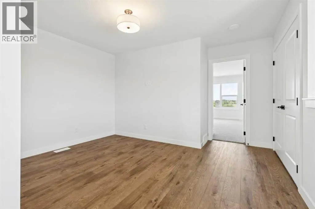 49 Silverton Glen Way SW