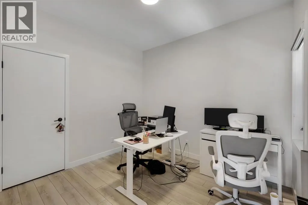 423 Legacy Circle SE