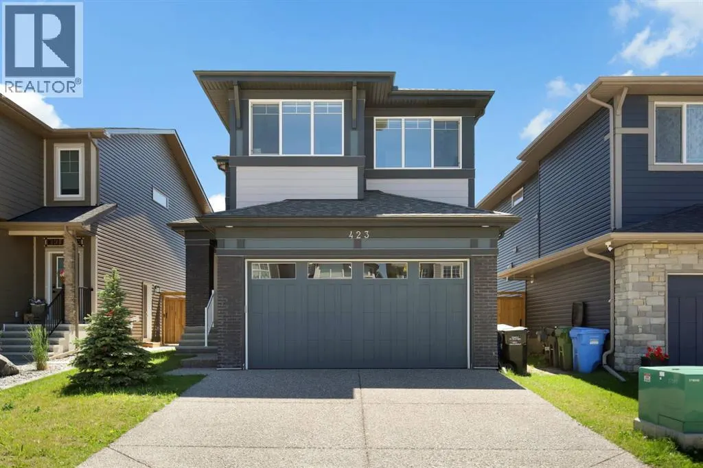 423 Legacy Circle SE