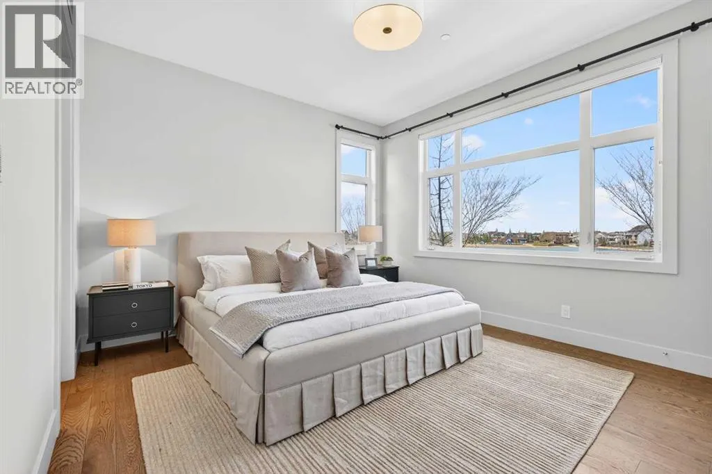 101, 23 Mahogany Circle SE