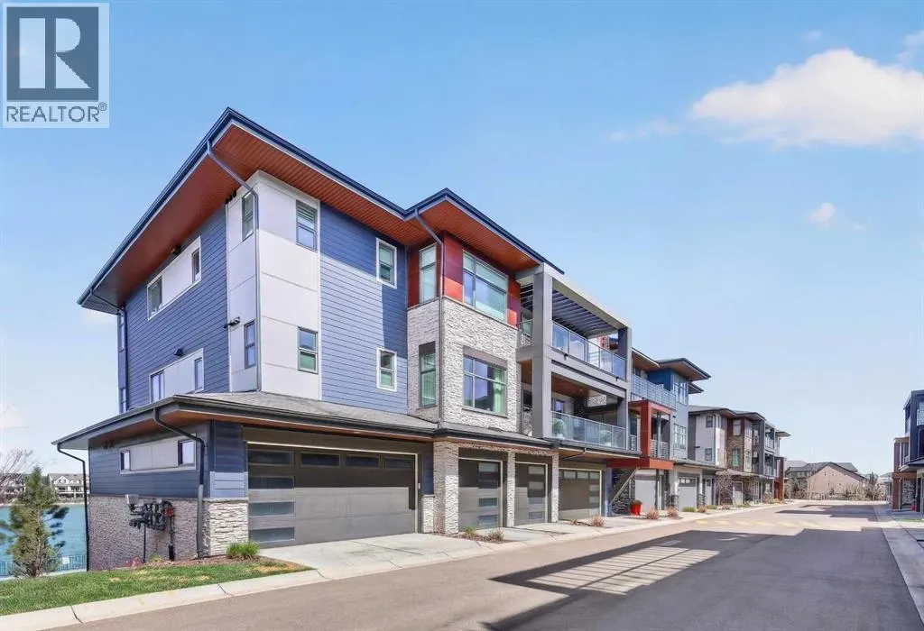 101, 23 Mahogany Circle SE