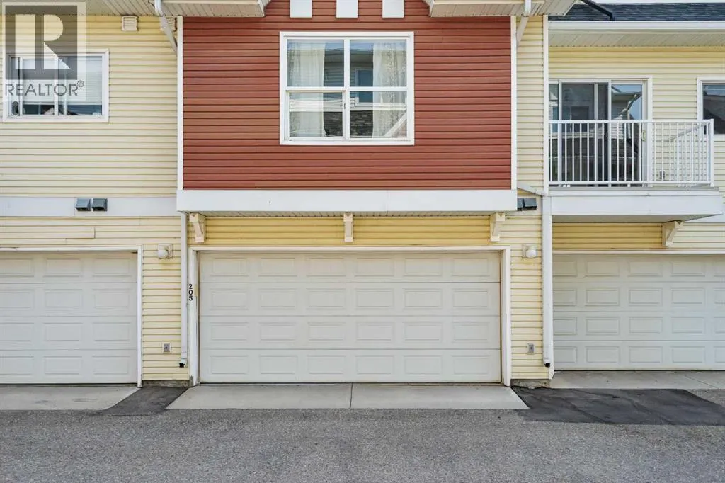 205 Mckenzie Towne Gate SE