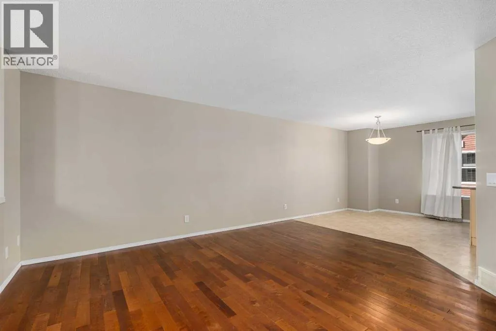 205 Mckenzie Towne Gate SE