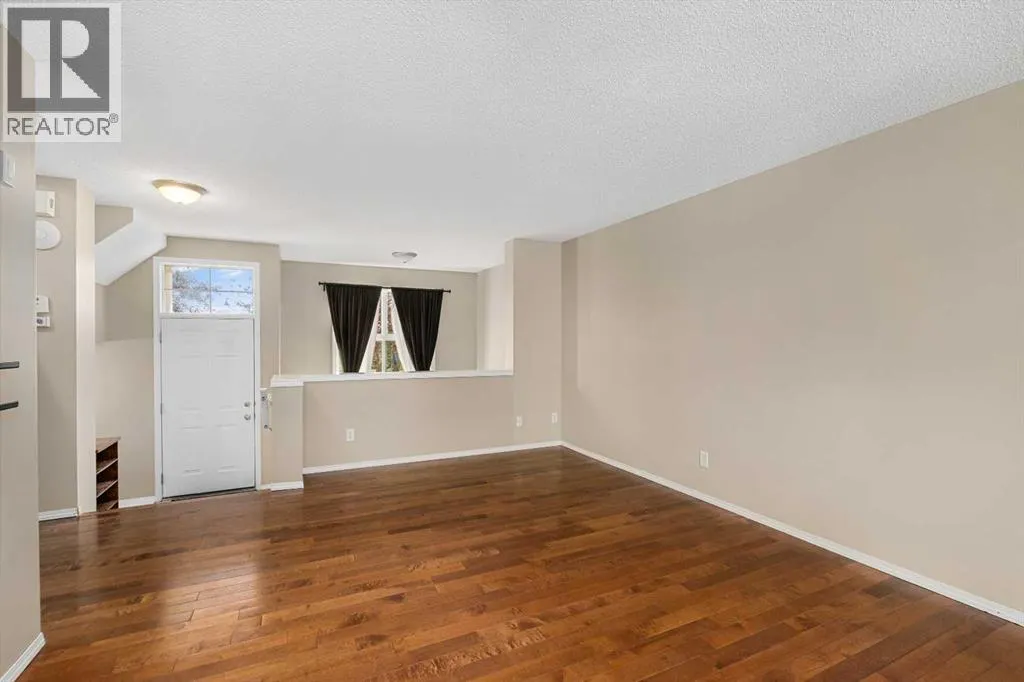 205 Mckenzie Towne Gate SE