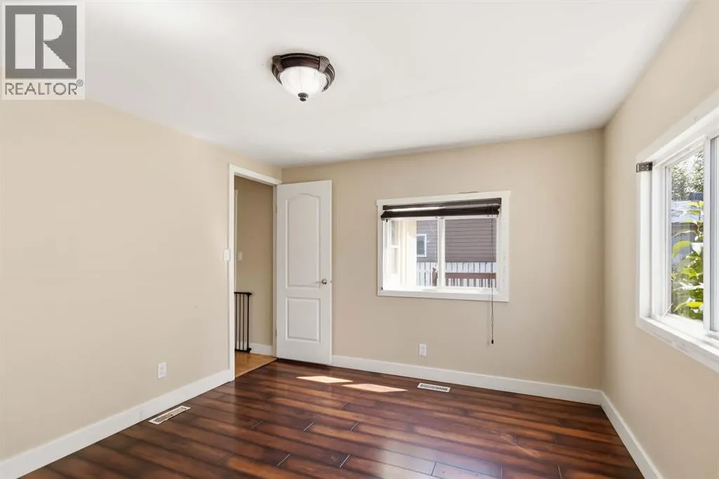 336 Grenfell Crescent