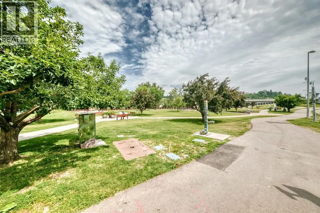 458, 222 Riverfront Avenue SW