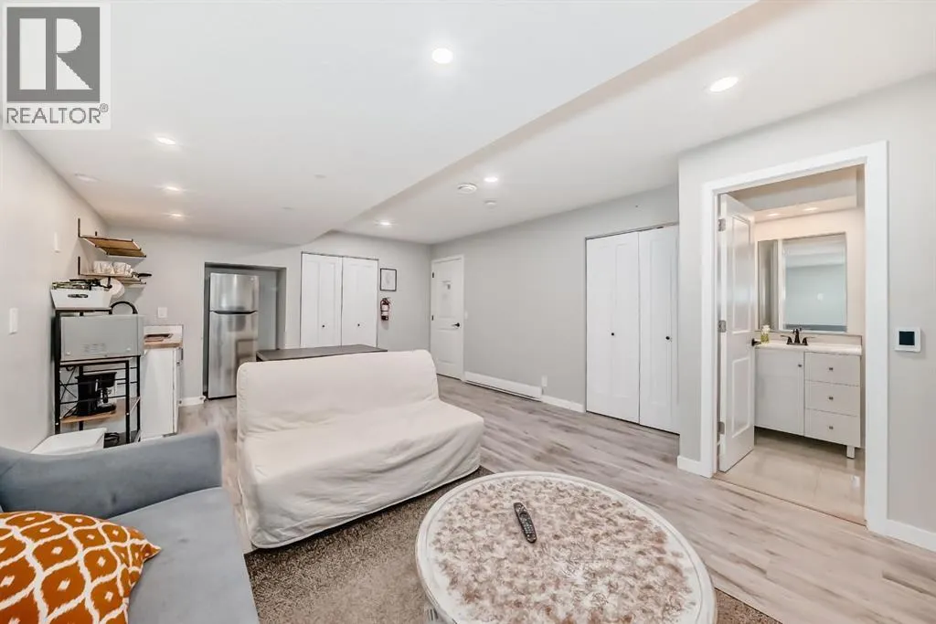 276 Belmont Boulevard SW